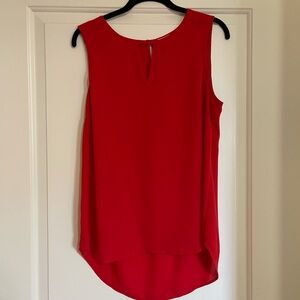 Chic Scarlet Sleeveless Blouse